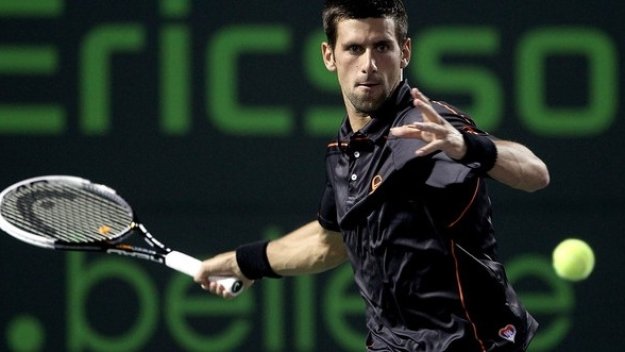 Джокович продължава по план