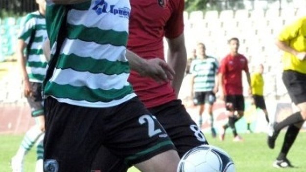 Черно море удари &quot;чуковете&quot; за престиж