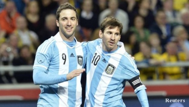 Аржентина сломи Швеция в голов спектакъл