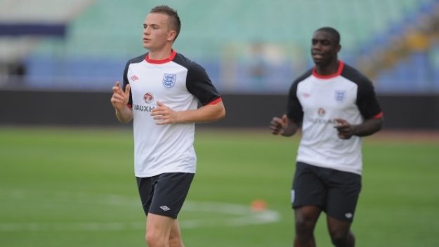 Том Клевърли се отърва с лека травма