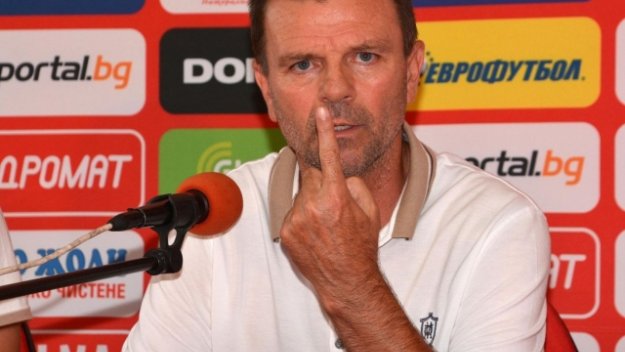 ЦСКА ще взима играчи на проби за зимната селекция