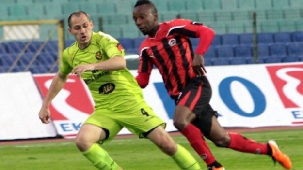 Джей Джей Джонсън може скоро да стане &quot;акула&quot;