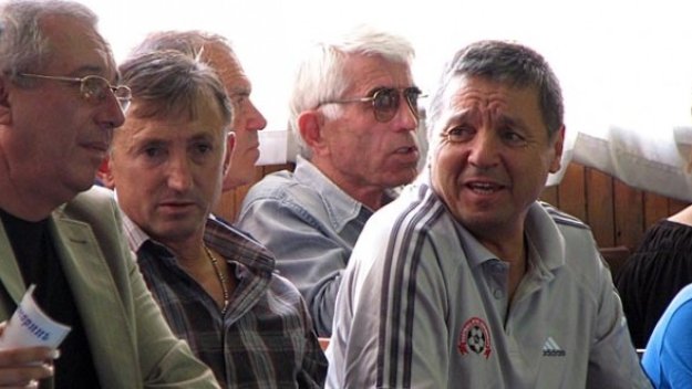 Даскал може да стане треньор на Ботев Пловдив