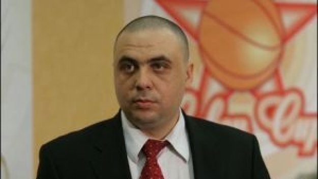 Смъртта на Коен - Инсценировка