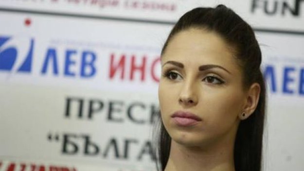 Илиана Раева: В шок сме! Цвети сама отказа да пътува с нас