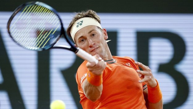 Каспер Рууд ги почна в Базел