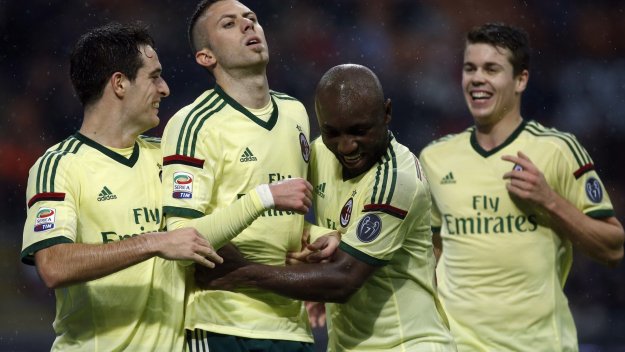 "Росонерите" натириха защитник в Бразилия