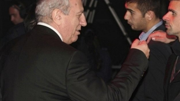 Играчитe на ЦСКА бесни на Лупи