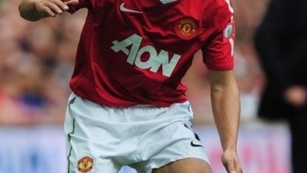 Жерар Улие се прицели към Майкъл Оуен