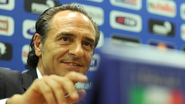 Прандели има големи планове с Касано и Балотели