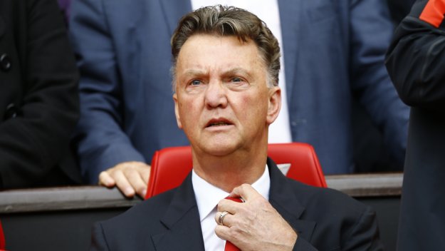 Ван Гаал: При 4-4-2 ми трепери задника