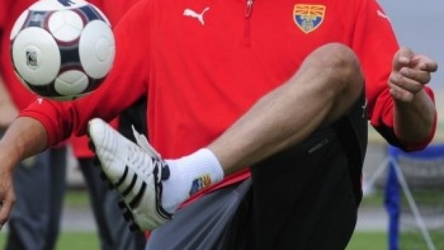 Македонски национал си уреди трансфер в Англия с български паспорт 