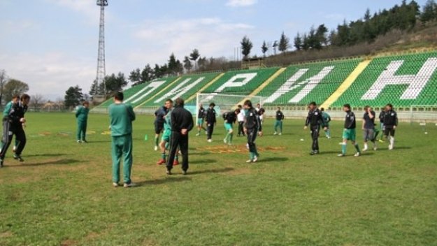 &quot;Орлетата&quot; пак с празни джобове