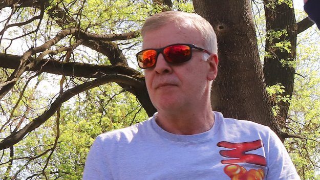 Младежа изригна: Раев, ти си гробокопача на Левски!
