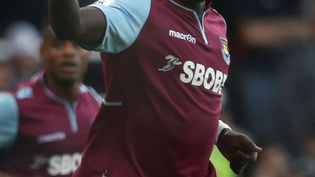 Евертън прилапва Мохамед Диаме