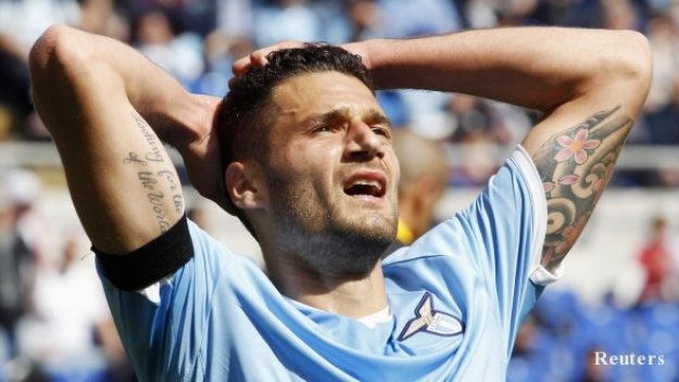 Новара удари Лацио