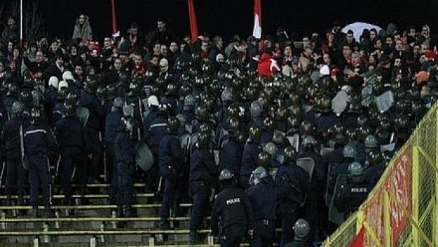 Най-тежко пострадалият фен на ЦСКА: Полицията ме преби, ще ги съдя