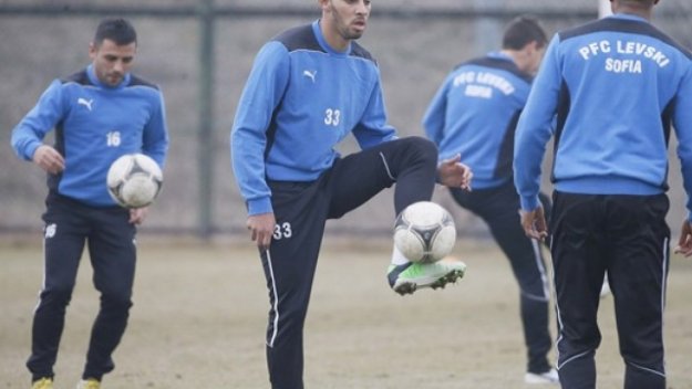 Павел Чмовш може още днес да стане играч на Левски