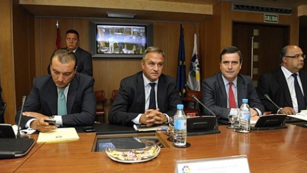 Примера дивисион стартира по програма