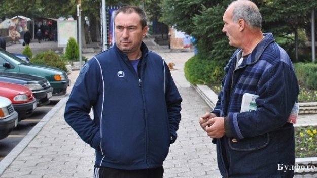 Мъри реже Ботев, чака оферта от чужбина