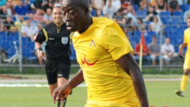 Фрайбург се отърва от издънката Гара Дембеле