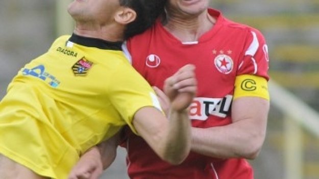 Край с кариерата на Тунчев в Лестър