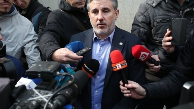 Циркът в Левски продължава: Павел Колев няма да подава оставка