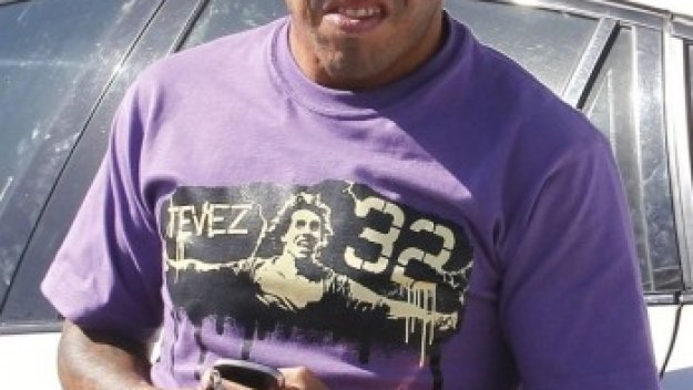 Тевес пак &quot;изгоря&quot; с глоба, този път го лишиха от 400 000 паунда