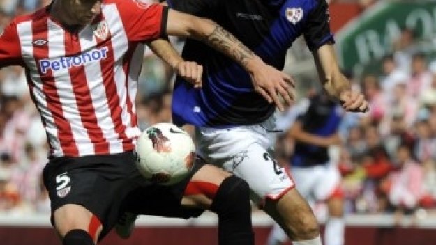 Фърги си хареса халф на Райо Валекано