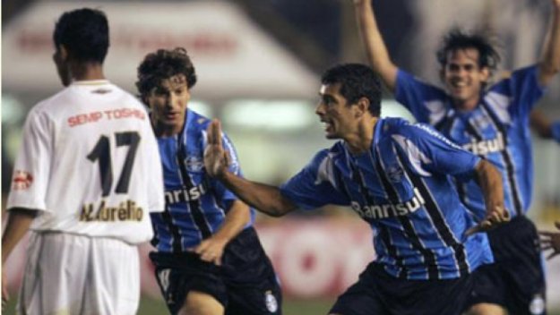 Бразилия без отбор на полуфиналите за Копа "Либертадорес"