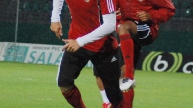 Цецо Генков отрече за договор с Левски