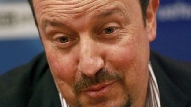 Легенда на Ливърпул зове за уволнението на Рафа