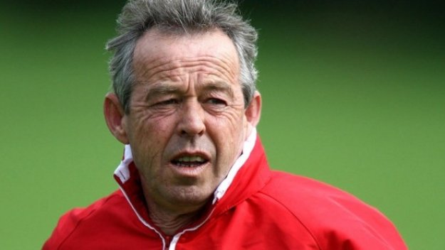 Селекционерът на Уелс: Ще бием и без Белъми