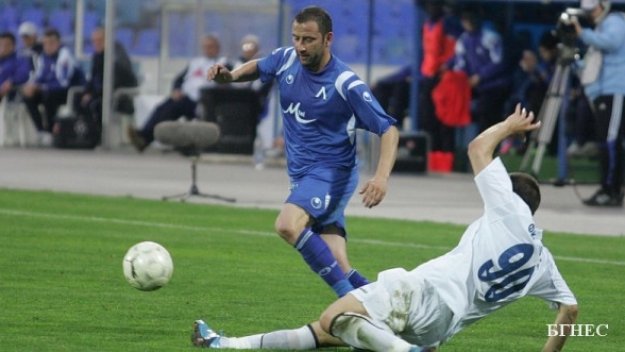 Кривия: Няма да играя, но ще нося късмет