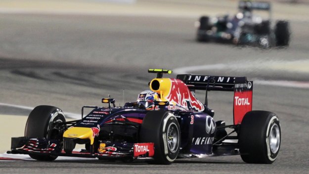 ФИА потвърди дисквалификацията на Рикардо