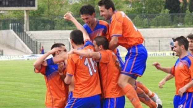 &quot;Войводите&quot; разстреляха неподготвените &quot;студенти&quot;