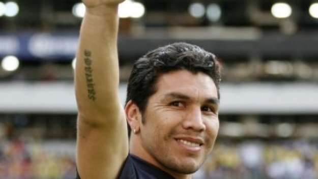 Оцелял с куршум в главата футболист поднови кариерата си