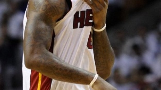 ЛеБрон с трети опит да елиминира Бостън