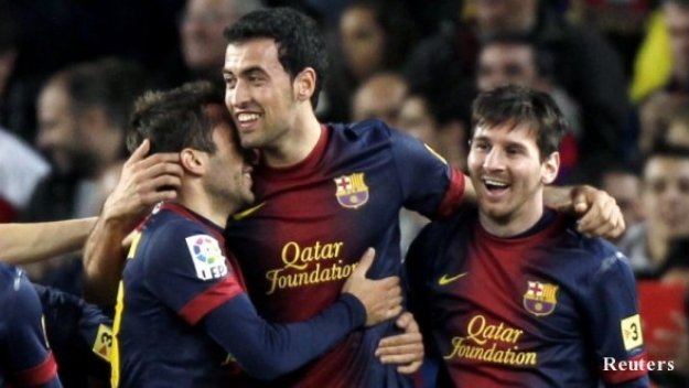 Барса продължава по график към титлата