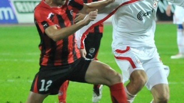 &quot;Железничар&quot; сдаде багажа за 20 дни