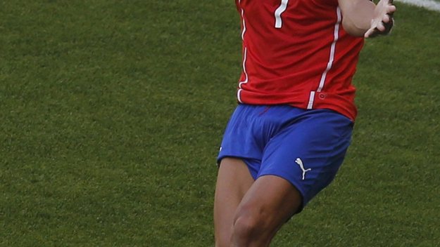 Алексис предпочитал Арсенал