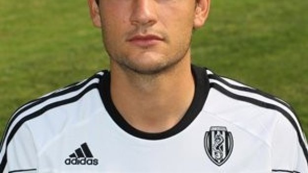 Лацио продължава да следи Марко Пароло