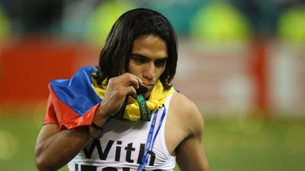 Атлетико хвърли бомбата, привлече Радамел Фалкао