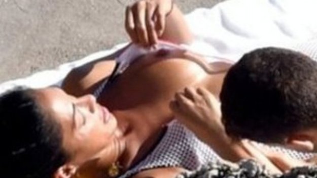 Хакери пуснаха голи снимки на Никол с Гришо (16+)