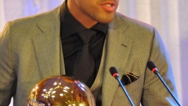 Ники Михайлов с разкъсани влакна в коляното