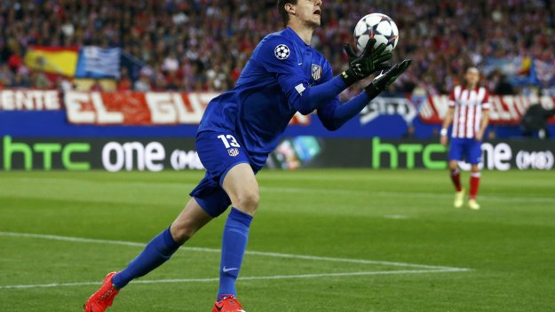 Куртоа се натискал за Барса