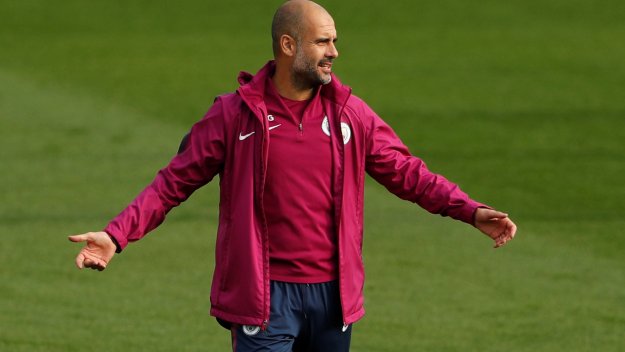 Всички чакат от Ман Сити трофеи