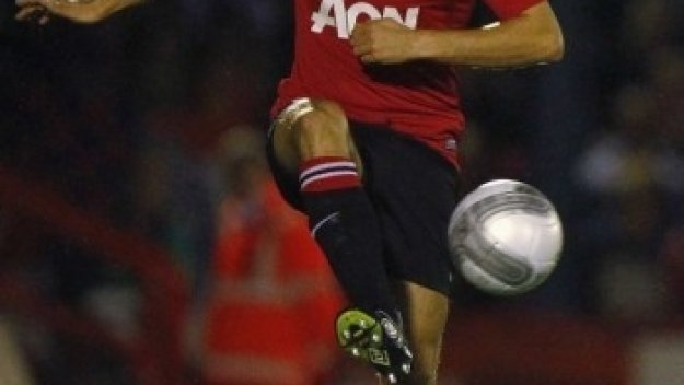 Майкъл Оуен: Мога да играя още 2-3 години