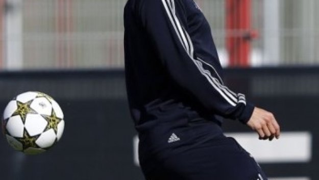 След 100 дни Швайнщайгер отново в националния