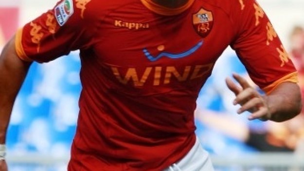 Подозират Милан и Рома във финансово нарушение